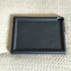 BobjGear Tablet Case - Approximately 10" by 7" - Color Black